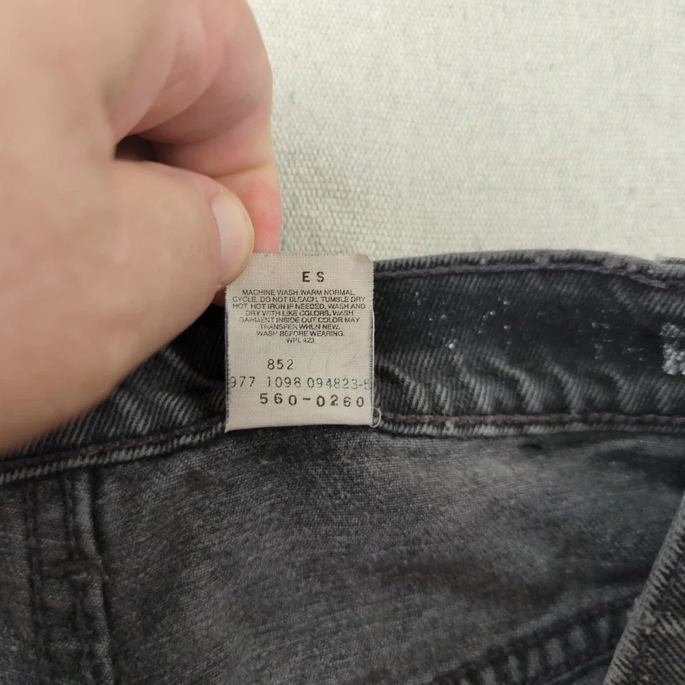 Vintage Levis Jeans Mens 33x32 Black 560 Loose Tapered Relaxed Baggy 90s